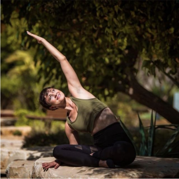 阿布紮比适合戶外(wài)瑜伽的(de)六個(gè)絕佳場(chǎng)所  